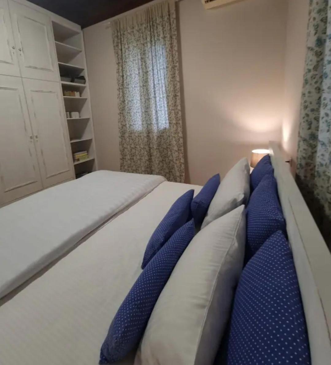 Casa Arokaria Apartment Petaliana Ngoại thất bức ảnh